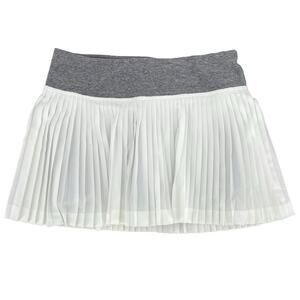 Lululemon Pleat to Street II White Gray Running Tennis Skirt Twirly Cute Size 4